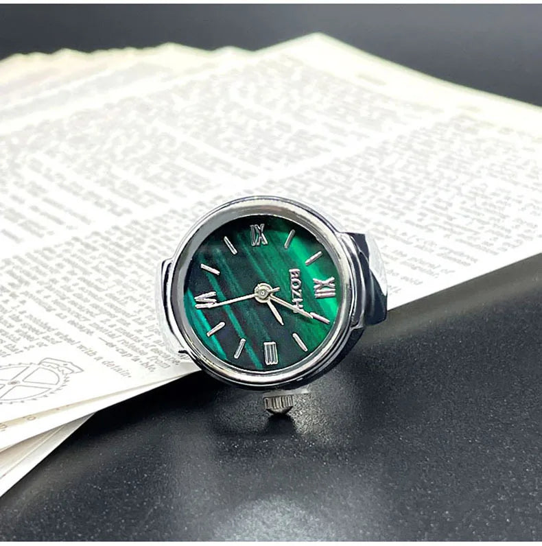 Creative Finger Watch Ring – Vintage Quartz