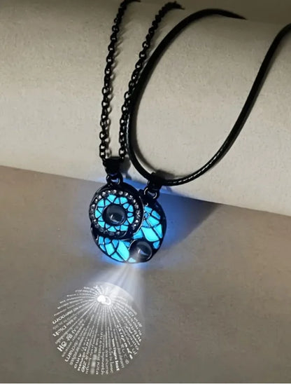 Moon & Sun Projection Couple Necklaces – 100 Languages