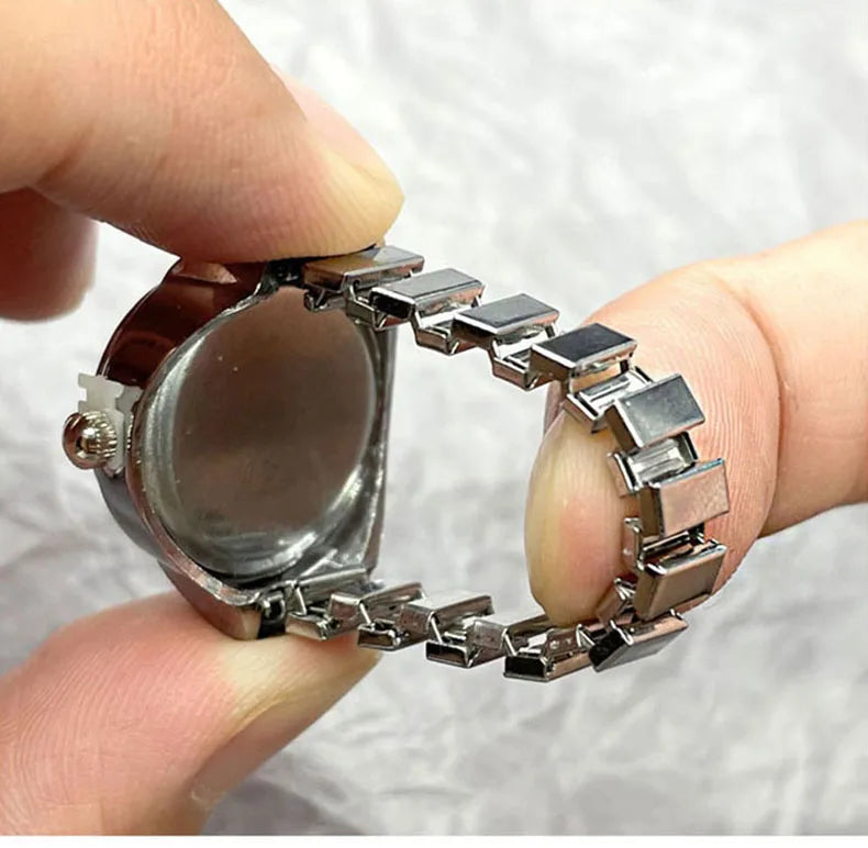 Creative Finger Watch Ring – Vintage Quartz