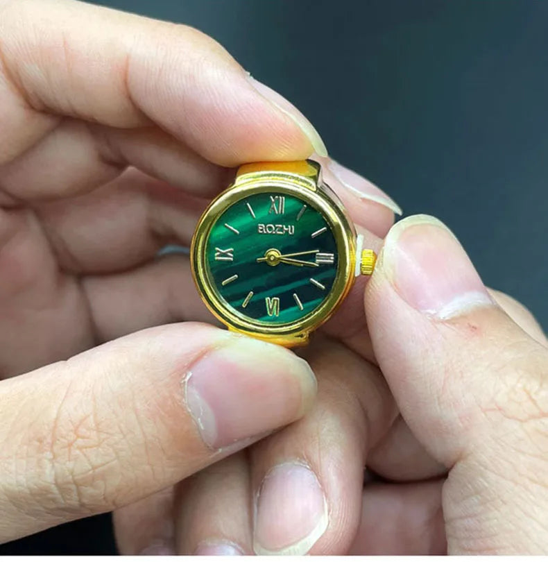 Creative Finger Watch Ring – Vintage Quartz