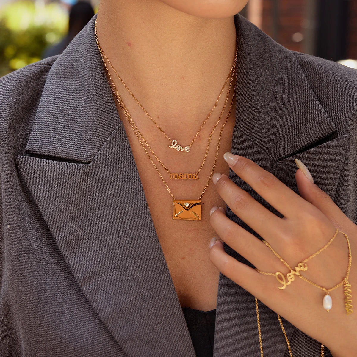 Openable Envelope Pendant Necklace – Collarbone Chain