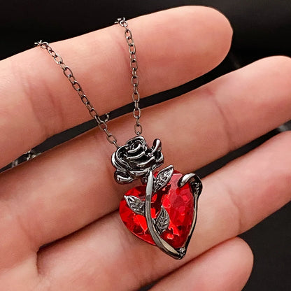 Gothic Rose Red Heart Necklace – Y2K Grunge