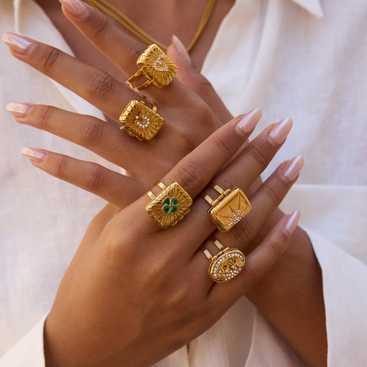 Rhinestone Tarot Card Open Ring – 18K Gold Plated