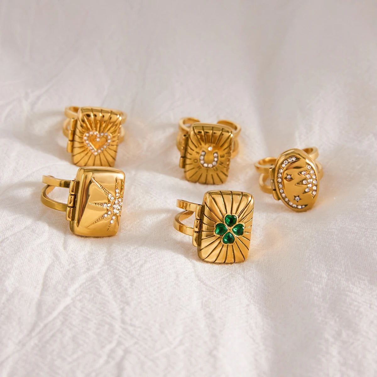 Rhinestone Tarot Card Open Ring – 18K Gold Plated