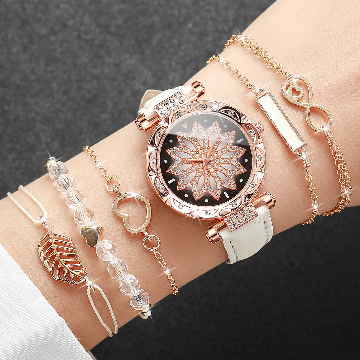 Women’s Heart Dial Watch & Bracelet Set – 6PCS